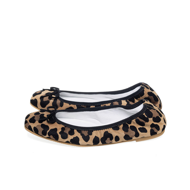 ★未使用★アパルトモン　レオパード　ガウン　キャメル　フリーサイズ Giselle -Leopardprint Camel ビッグレオパードプリント