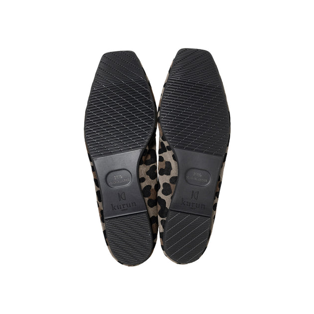 クルン kurun ビッグレオパードプリント グレイッシュカーキ 26cm Giselle -Leopardprint Grayishkhaki ビッグレオパードプリント