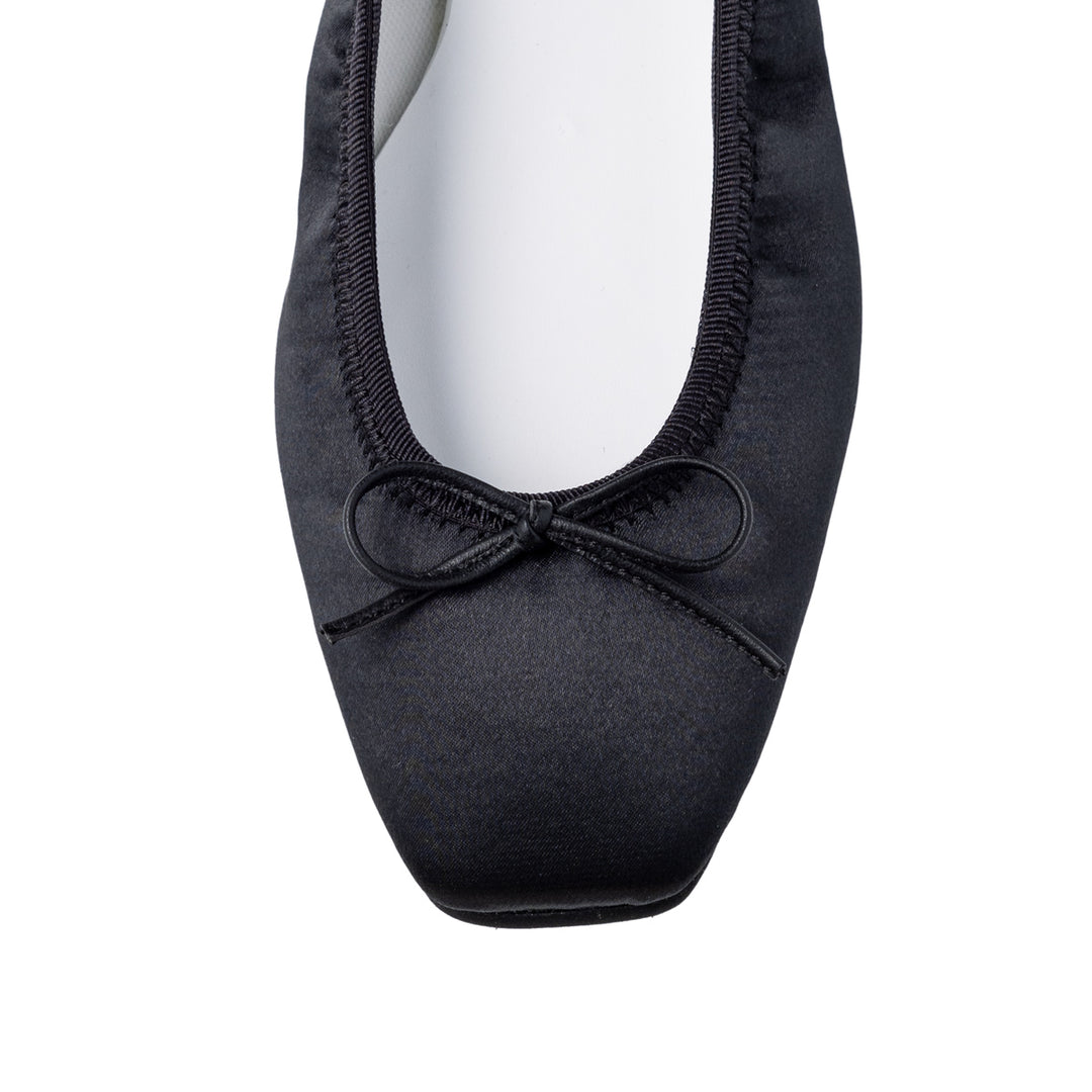 Giselle -Waterproof Satin Black ウォータープルーフサテン ブラック