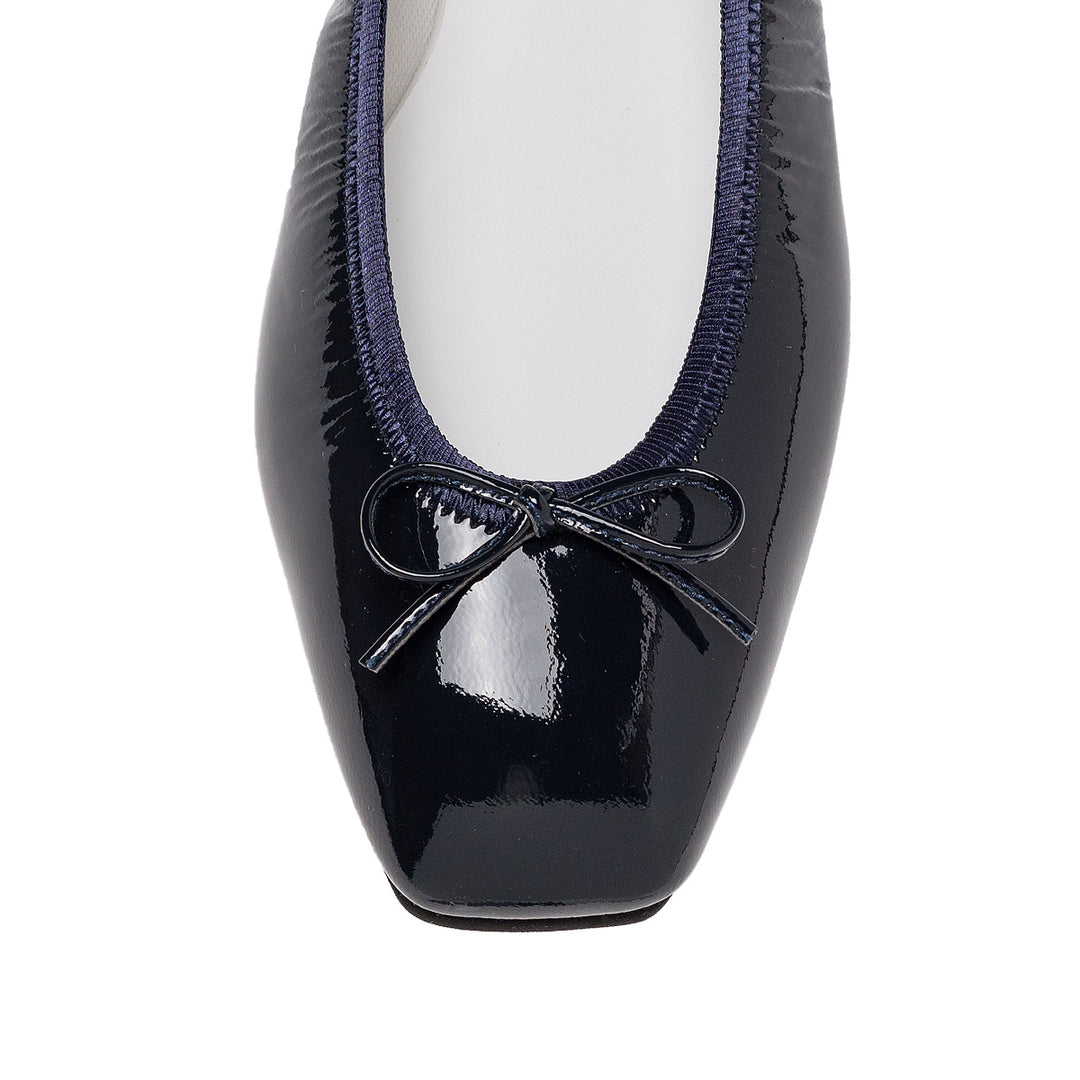 Giselle -Enamel Navy エナメル ネイビー – kurun TOKYO