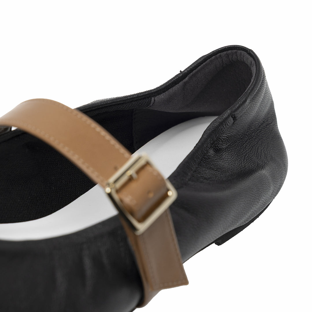 Flavie -Waterproof smooth Strap Black ウォータープルーフ スムース