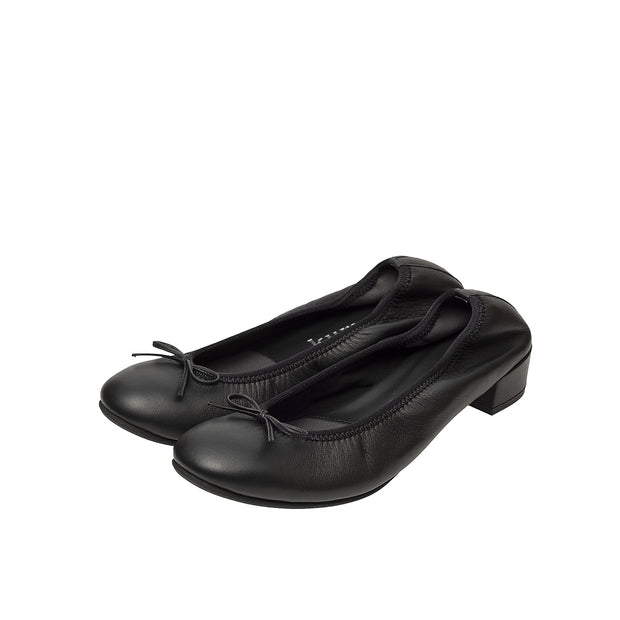 Adèle -Waterproof Smooth Black ウォータープルーフスムース ブラック kurun クルン kuruntokyo 入学式 卒業式 クルントウキョウ 疲れない 痛くない madeinjapan 日本製 本革 バレエシューズ フラットシューズ パンプス kurunTOKYO mdmバレエシューズwaterproof レインシューズ 小さいサイズ 大きいサイズ 26cm 21.5cm 26cm 25.5cm 25cm 22cm