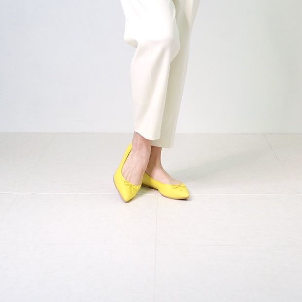 Mathilde -Premiumsmooth Canaryyellow Premium Smooth Canary Yellow