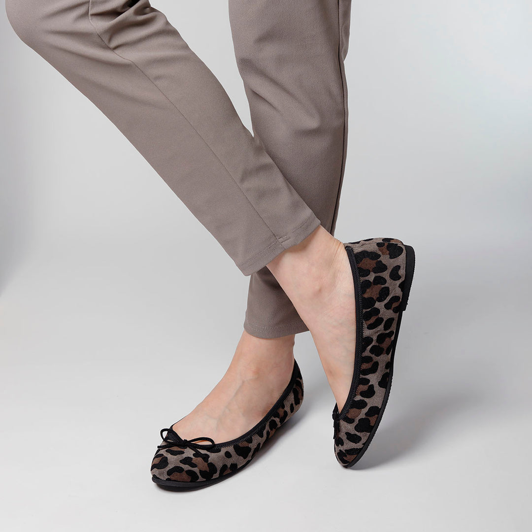 Pauline -Leopardprint GrayishKhaki レオパードプリント グレイッシュ